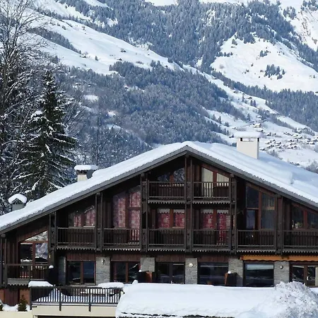 Avec Animaux Admis - 6 Pers. Appartement Arêches